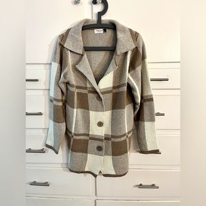 Jon & Anna New York sweater jacket in cream and brown size small